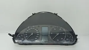 Mercedes-Benz C W203 Compteur de vitesse tableau de bord A2035404947