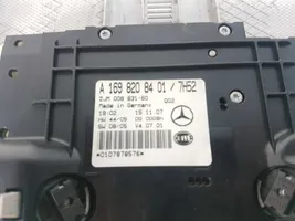 Mercedes-Benz A W169 Illuminazione sedili anteriori 