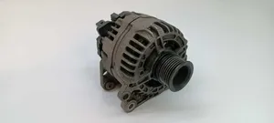 Volkswagen Polo IV 9N3 Generatore/alternatore 0124325013