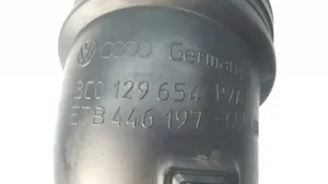 Volkswagen Golf VI Ansaugrohr Ansaugschlauch Turbolader ETB446197-604