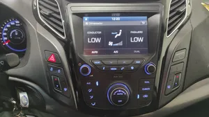 Hyundai i40 Navigācijas (GPS) sistēmas CD/DVD lasītājs 