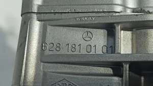 Mercedes-Benz S W220 Pompe à huile A6281800001