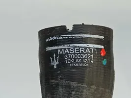 Maserati Ghibli Turboahtimen ilmanoton letku 