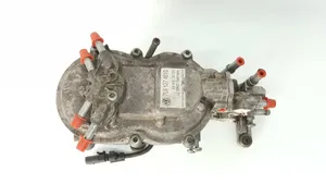 Volkswagen Touareg I Boîtier de filtre à carburant 7L6127401D