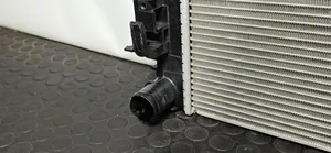 Renault Clio IV Radiateur de refroidissement 