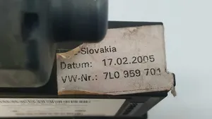 Volkswagen Touareg I Podnośnik szyby drzwi z silniczkiem 0130821764