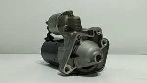 Renault Captur Starter motor 0001136008