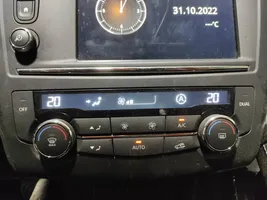 Renault Kadjar Climate control unit 