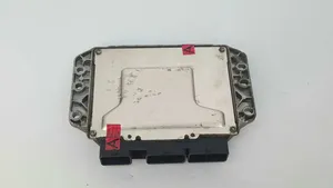 Renault Clio III Unité de commande, module ECU de moteur 8200504593