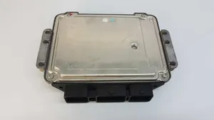 Citroen C4 I Unité de commande, module ECU de moteur 0281011863