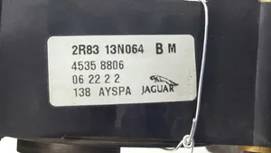 Jaguar S-Type Przełącznik świateł 2R8317A553BF