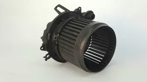 Renault Captur Ventola riscaldamento/ventilatore abitacolo 5R5833500