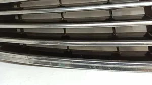 Mercedes-Benz S W220 Etupuskurin ylempi jäähdytinsäleikkö 