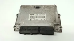 Alfa Romeo 147 Unidad de control/módulo ECU del motor 0281010332