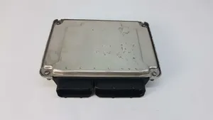 Volkswagen Polo IV 9N3 Unité de commande, module ECU de moteur 0281011241