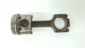 Opel Zafira B Piston 