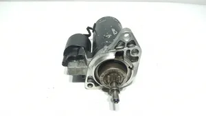 Volkswagen Golf III Starter motor 068911023T