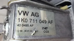 Audi A3 S3 8P Vaihteenvalitsimen verhoilu 1K0711091A