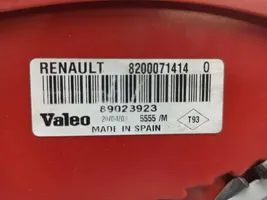 Renault Clio II Lampa tylna 89023923