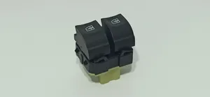 Renault Clio IV Electric window control switch 