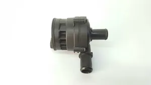 Renault Megane III Water pump 