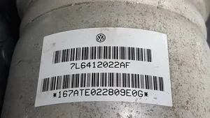 Volkswagen Touareg I Etuiskunvaimennin 15140003224