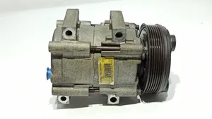 Ford Escort Compressore aria condizionata (A/C) (pompa) 94AW-19D629-AB