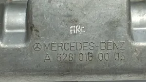 Mercedes-Benz S W220 Pokrywa zaworów A6280100030