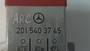 Mercedes-Benz E W124 Hehkutulpan esikuumennuksen rele 897236000