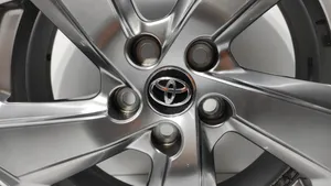 Toyota RAV 4 (XA40) R18 alloy rim 4261A-42140