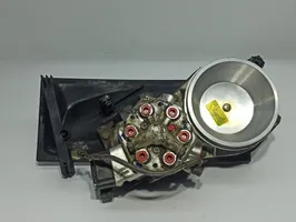 Audi 80 90 B3 Fuel splitter 0438121085