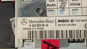 Mercedes-Benz CLK A209 C209 Monitor / wyświetlacz / ekran A2038275242