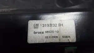 Opel Astra H Elektryczny podnośnik szyby drzwi 13193245