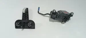 Toyota RAV 4 (XA40) Akceleratoriaus pedalas 7810133060