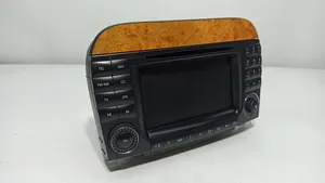 Mercedes-Benz S W220 Stacja multimedialna GPS / CD / DVD 7612500040