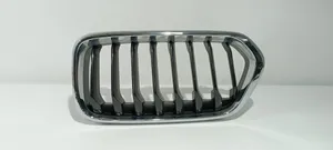 BMW X2 F39 Grille calandre supérieure de pare-chocs avant 7424778B