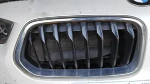 BMW X2 F39 Maskownica / Grill / Atrapa górna chłodnicy 7424778B