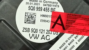Volkswagen Golf VIII Jäähdyttimen jäähdytinpuhallin 5Q0959455BE