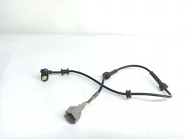 Nissan Pathfinder R51 Priekšējais bremžu ABS sensors 