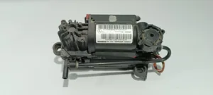 Mercedes-Benz S W220 Compressore sospensioni pneumatiche A2203200104