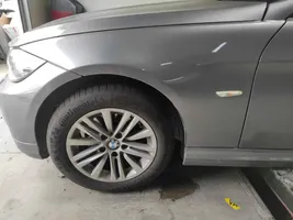 BMW 3 E90 E91 Sparnas 