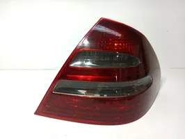 Mercedes-Benz E W211 Luci posteriori 