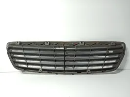 Mercedes-Benz E W211 Grille calandre supérieure de pare-chocs avant A21188003837246