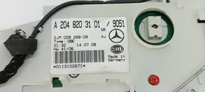 Mercedes-Benz C W204 Éclairage lumière plafonnier avant A20482031019051