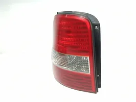 KIA Carnival Lampy tylnej klapy bagażnika 1K53A51140L