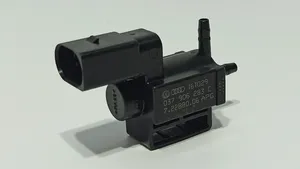 Volkswagen PASSAT CC Solenoīda vārsts 72288006APG