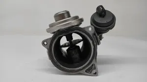 Volkswagen Touareg I EGR valve 070128073