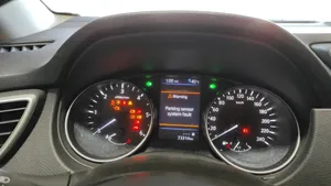 Nissan Qashqai+2 Спидометр (приборный щиток) 