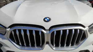 BMW X6 G06 Griglia superiore del radiatore paraurti anteriore 