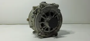 Mercedes-Benz E W210 Generatore/alternatore 